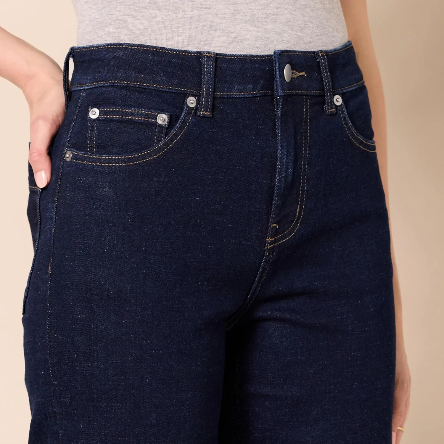 Amazon Essentials Women's High-Rise Regular-Fit Ankle-Length Wide-Leg Jean