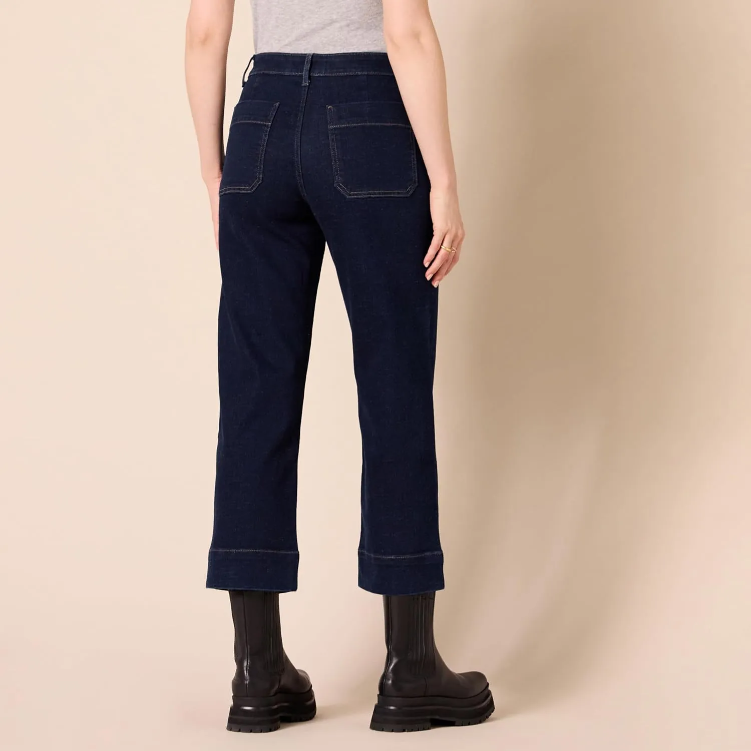 Amazon Essentials Women's High-Rise Regular-Fit Ankle-Length Wide-Leg Jean