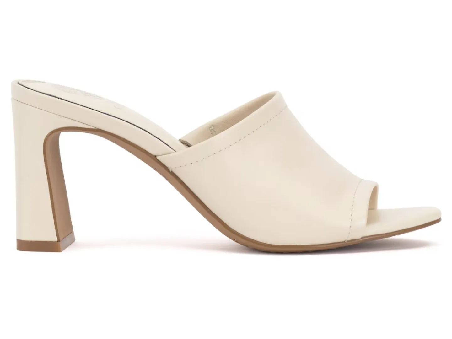Vincent Camuto: Alyysa in Creamy White